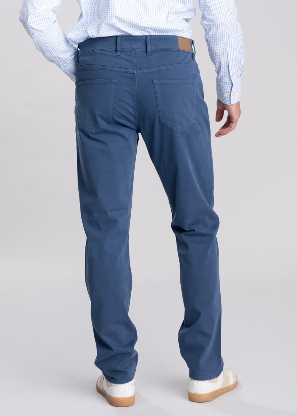 Signature Sateen Five-Pocket Trouser